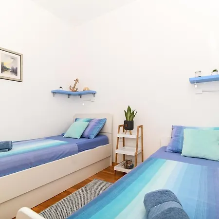 House Dijana, Kanica Holiday home